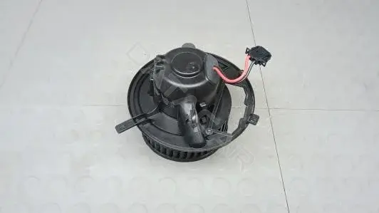 Моторчик печки 1K2820021