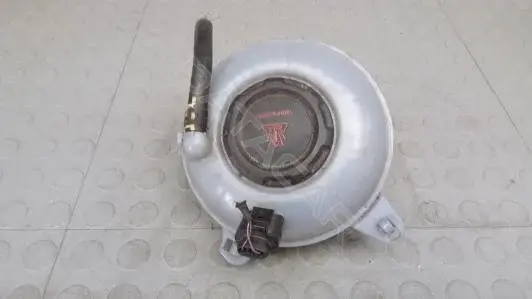 Расширительный бачок 2Q0121321, 2Q0121321A, 5Q0121407M