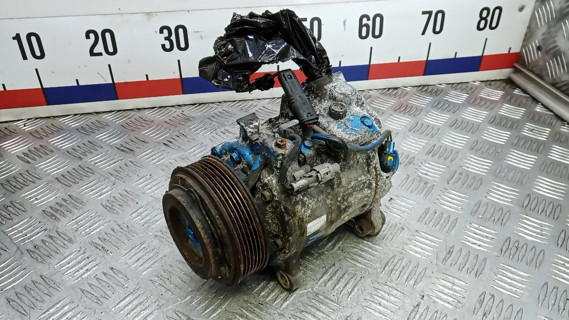 Компрессор кондиционера COK14BU01