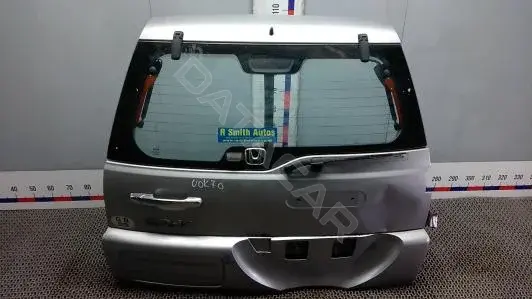 Крышка багажника UOK70GF01