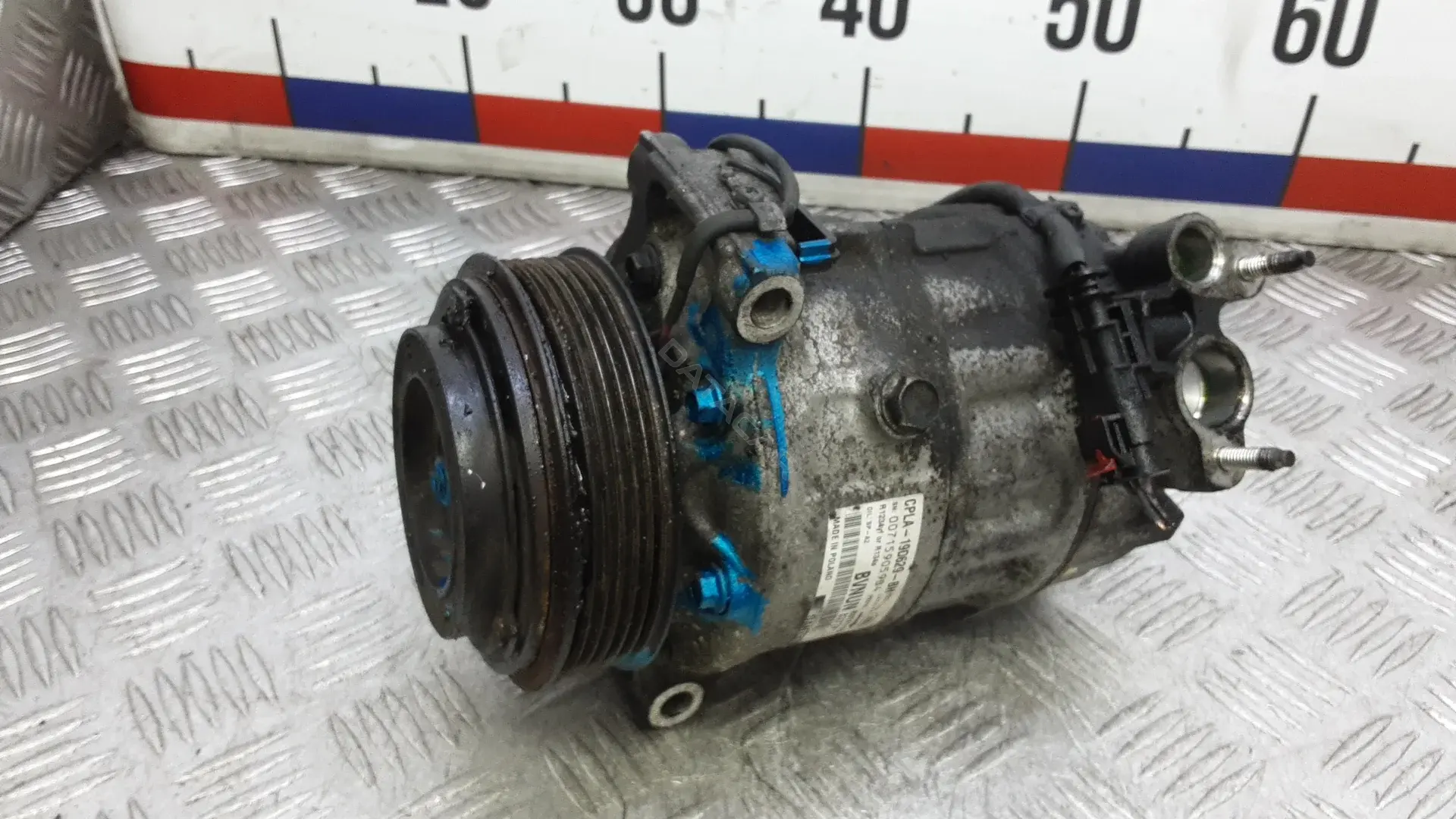 Компрессор кондиционера 4OR01BU01