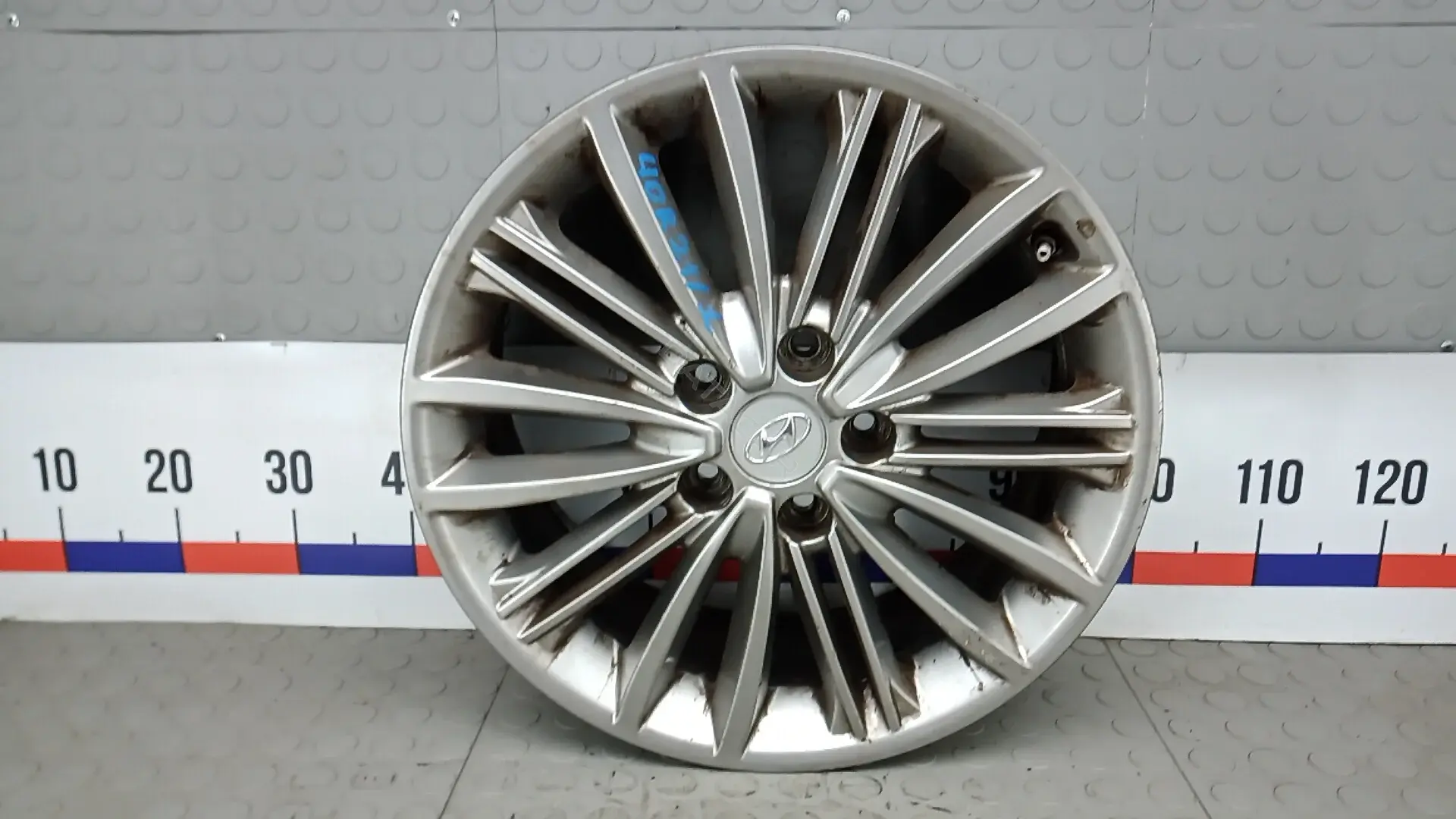 Колесные диски 52910j9200