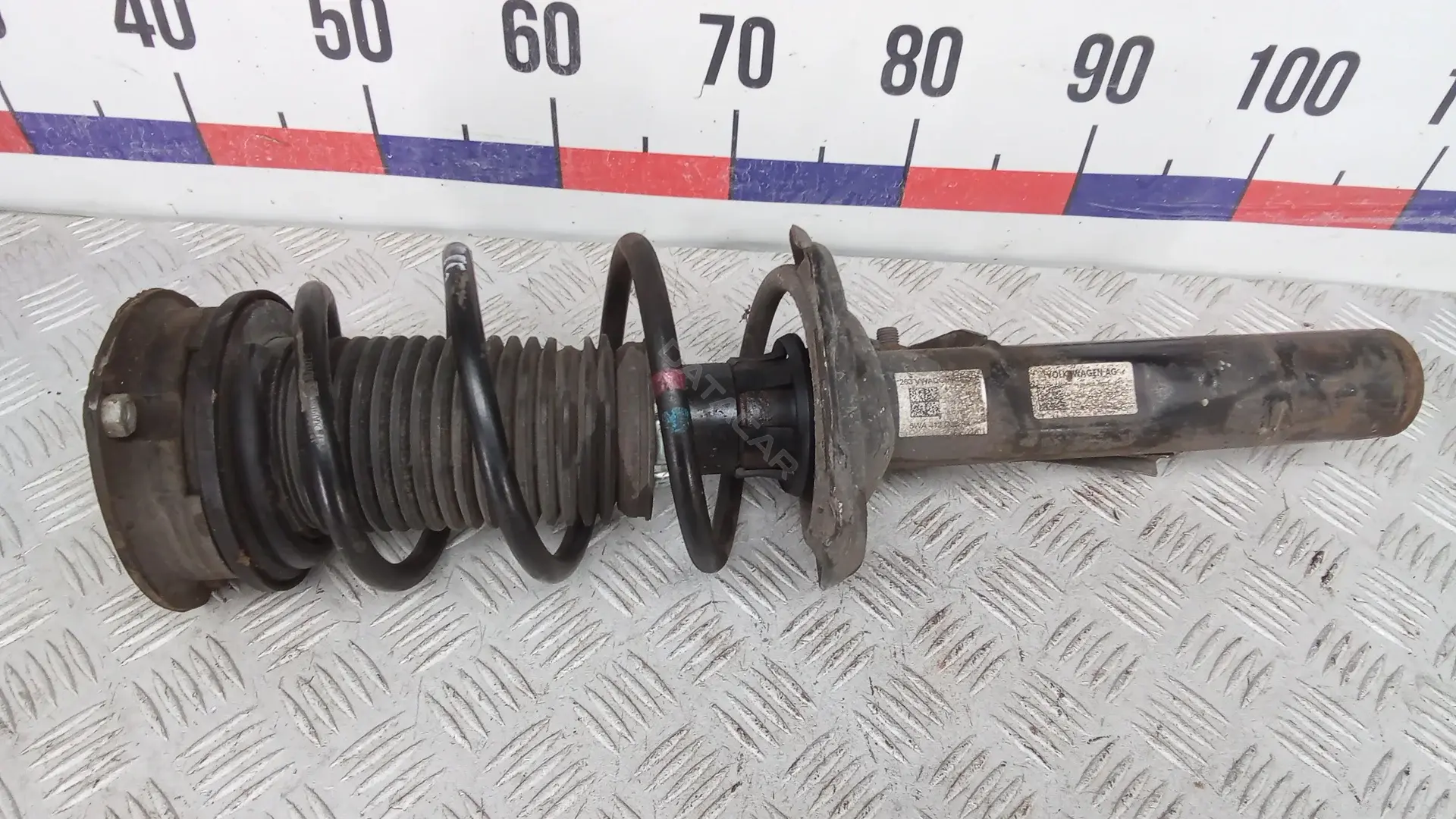 Амортизаторы 5WA413031CJ