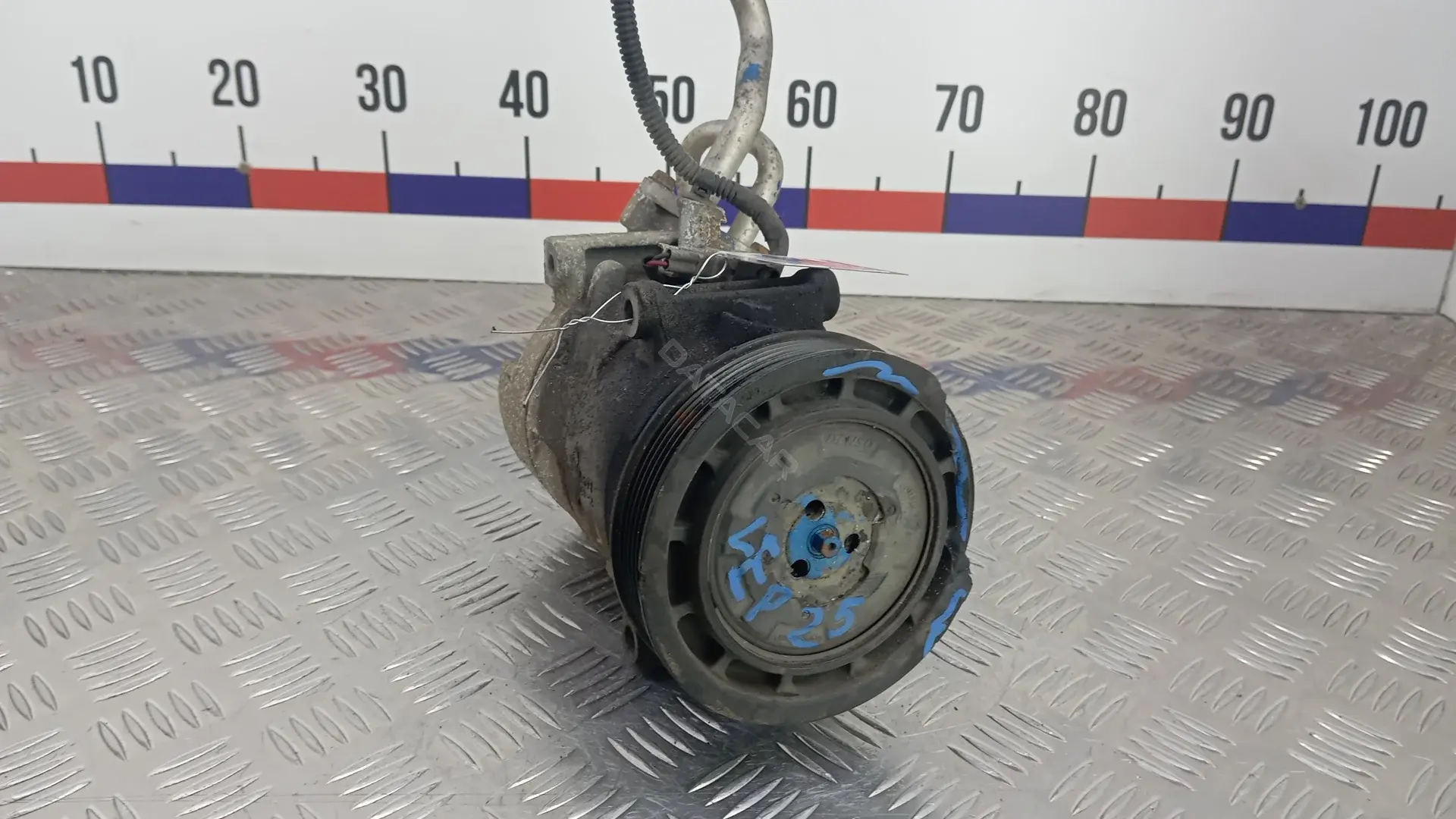 Компрессор кондиционера 82000939386A