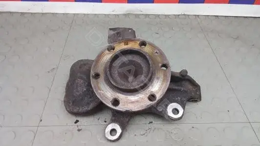 Поворотный кулак KBM330901