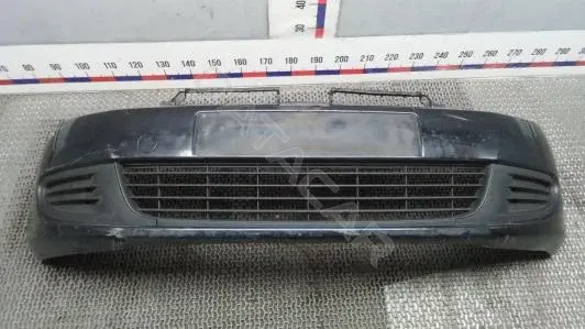 Передний бампер UOK07G501