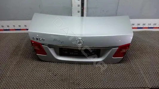 Крышка багажника BBM12HP01