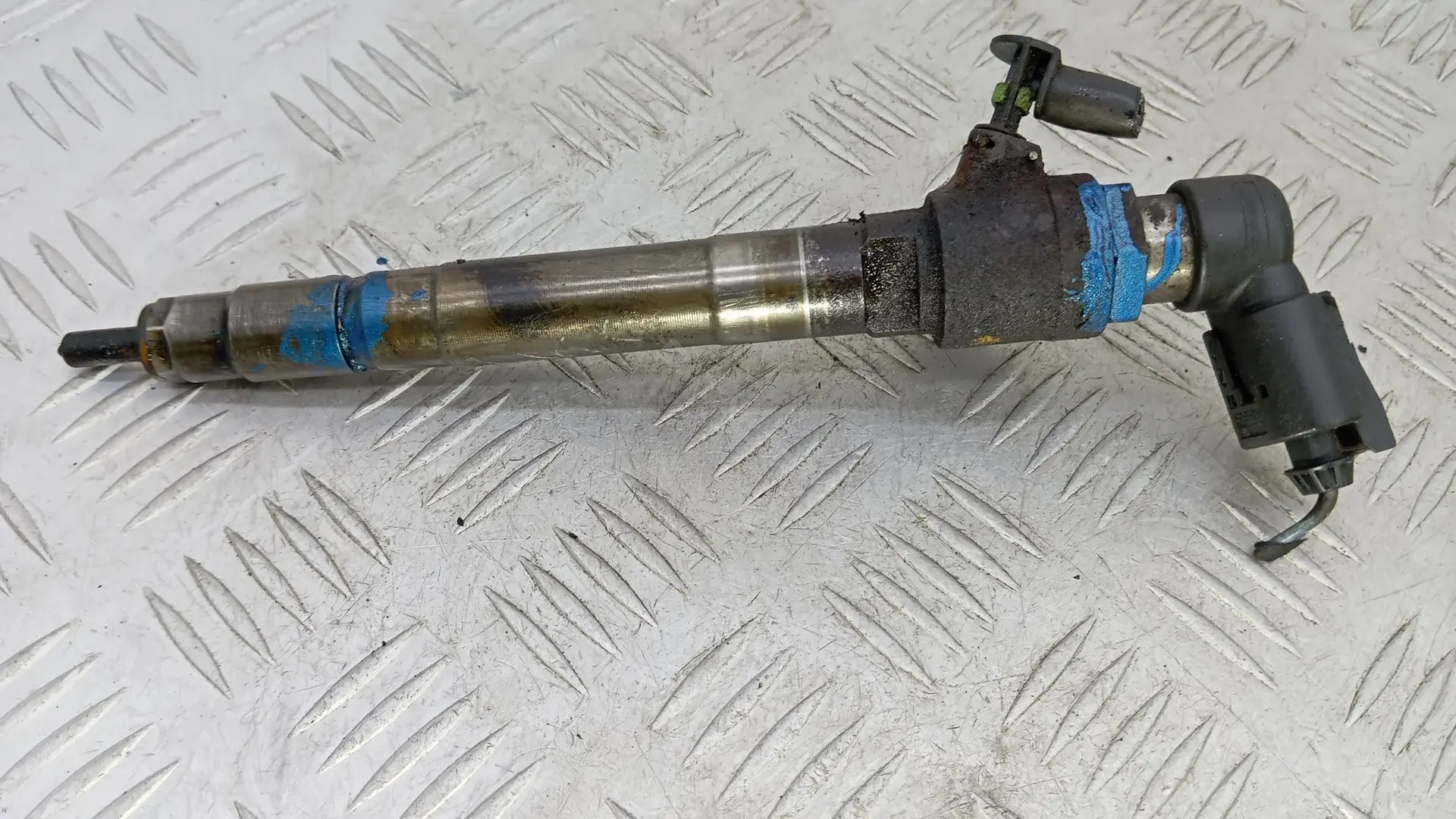 Форсунки BK2Q-9K546-AG