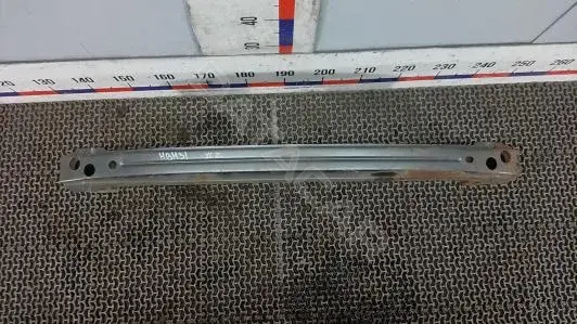 Усилитель бампера HBM31HI01
