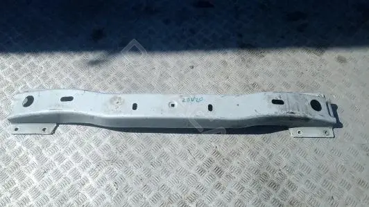 Усилитель бампера ZDN20G901
