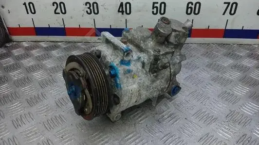 Компрессор кондиционера 1K08208035