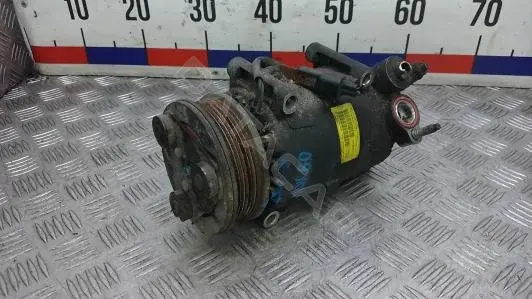 Компрессор кондиционера AU61-19D629DB