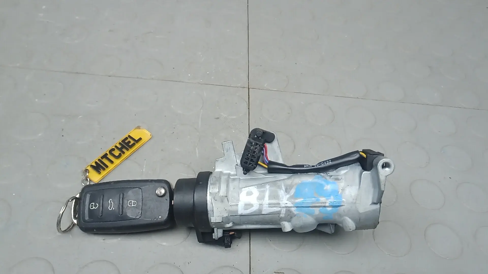 Замок зажигания BLK29J101