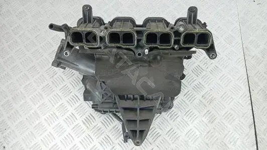 Коллектор впускной CLK31C601