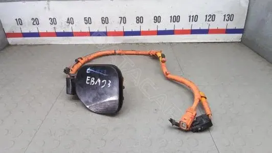 Крышка лючка топливного бака EBM23IC01