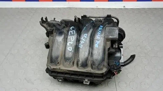 Коллектор впускной 283102B600