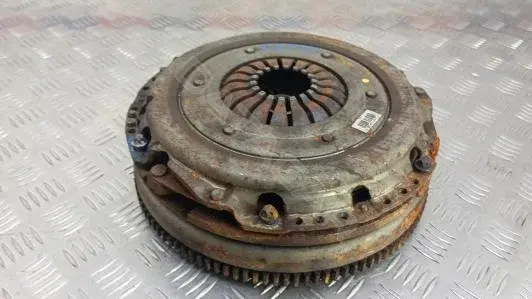Маховик CEP22A401