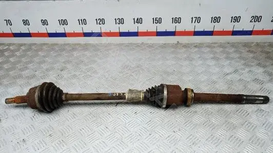 Приводной вал / Полуось CEP06N101