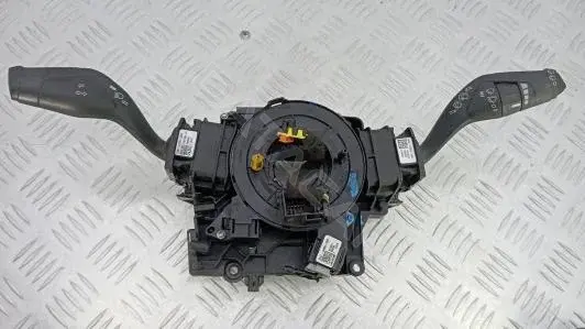 Переключатель подрулевой EG9T13335EAW