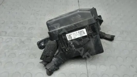 Блок предохранителей CLK03M101