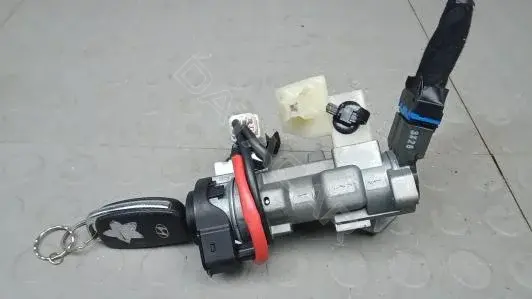 Замок зажигания DLK71J101