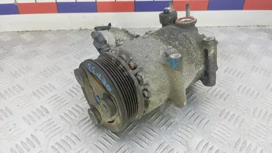 Компрессор кондиционера AP31-19D629-BA