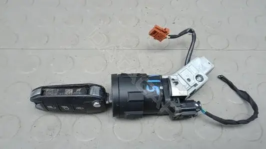 Замок зажигания XOK15J101