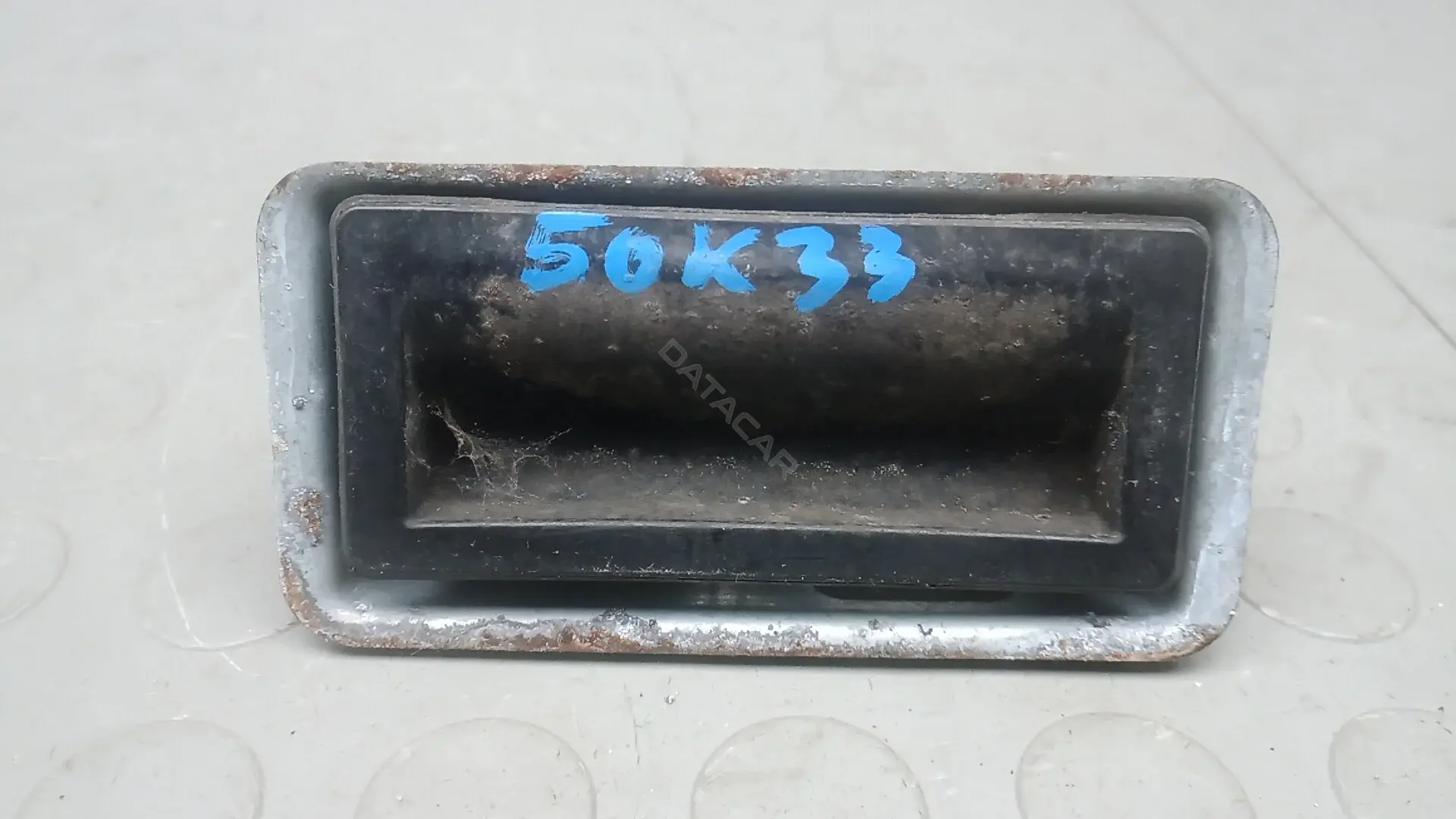 Кнопка крышки багажника 5N0827566T