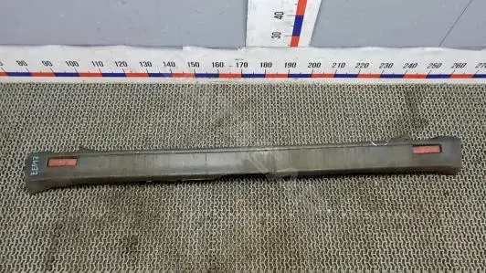Задний бампер EEP17HG01