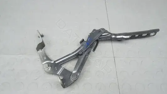 Петля капота 6BM11D502