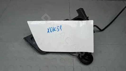 Крышка лючка топливного бака XOK51EH01