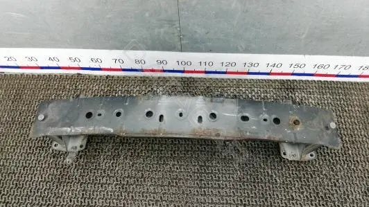Усилитель бампера EDN04O101