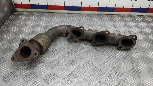 Выпускной коллектор A6421400909