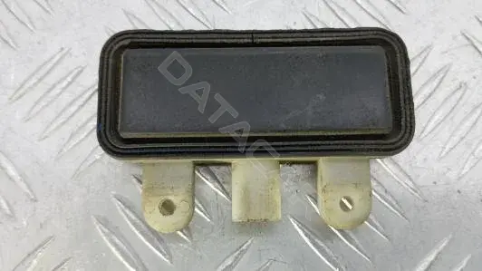 Кнопка крышки багажника UDN37GI01