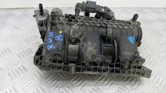 Коллектор впускной 3BM08C601