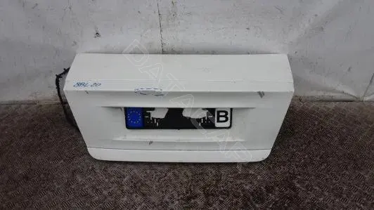 Крышка багажника 8BL20HP01