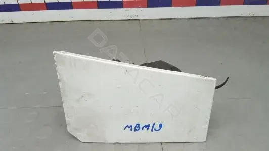 Крышка лючка топливного бака MBM19IC01