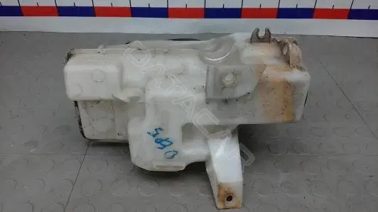 Бачок омывателя 8260A117