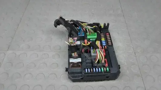 Блок управления BCM 9804067480