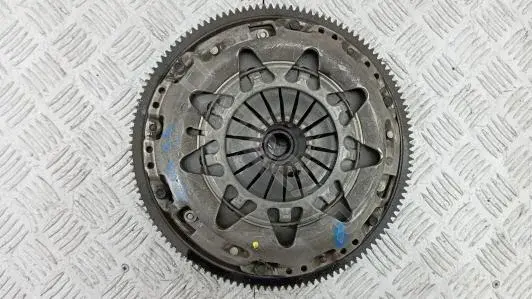 Маховик 03F105269