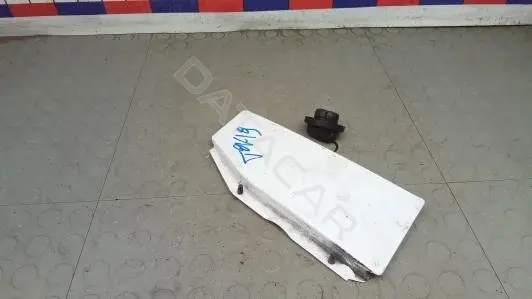 Крышка лючка топливного бака TOK19IC01