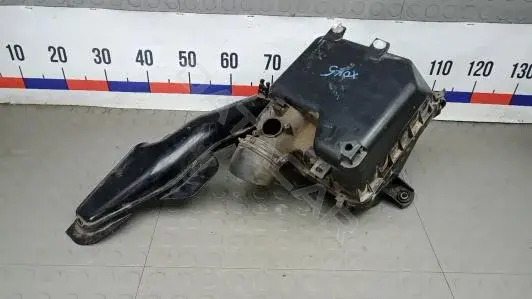 Корпус воздушного фильтра MN135613, MN171541