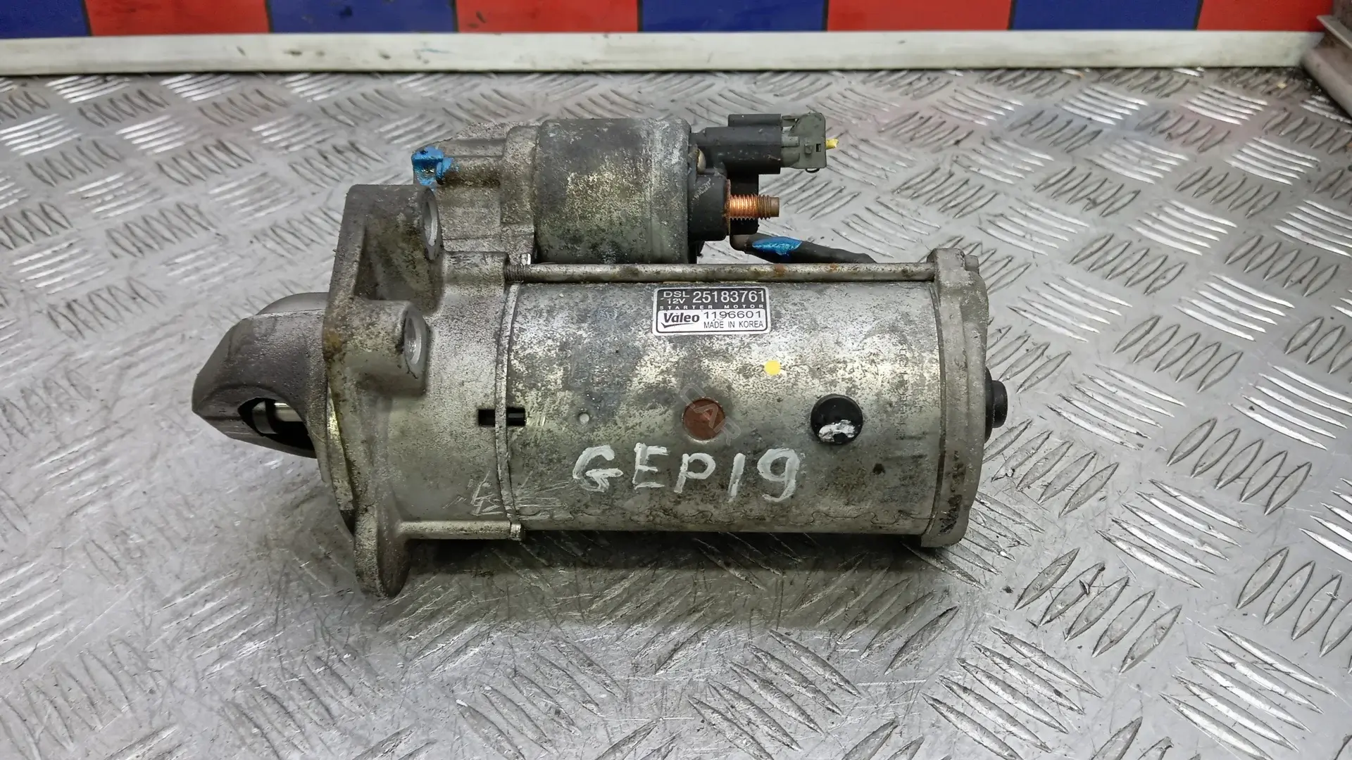 Стартер 1196601, 25183761