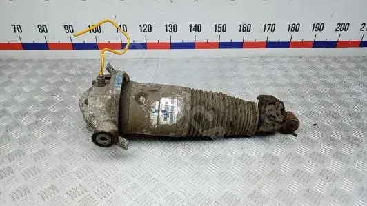 Амортизаторы 7L8616020C
