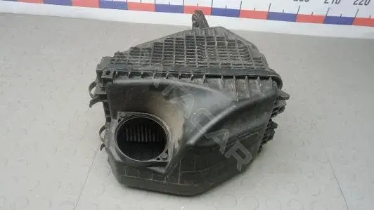 Корпус воздушного фильтра 281102W300