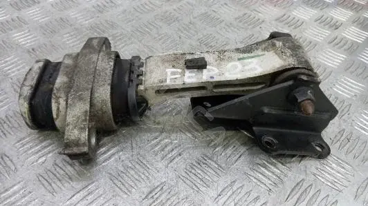 Подушка КПП 21950R5200