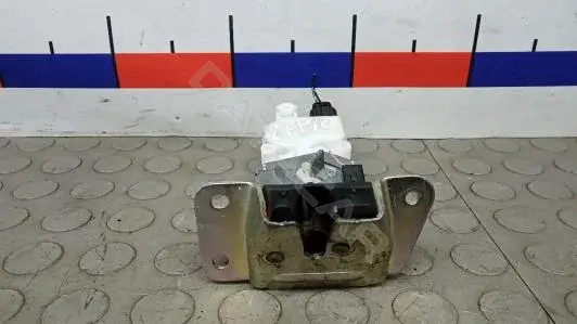 Замок крышки багажника 2EP10GH01