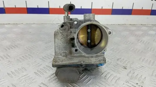 Дроссельная заслонка 4R15 1450
