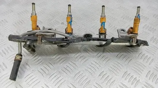 Топливная рейка HBM08TJ01