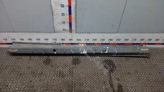 Задний бампер MBM22HG01